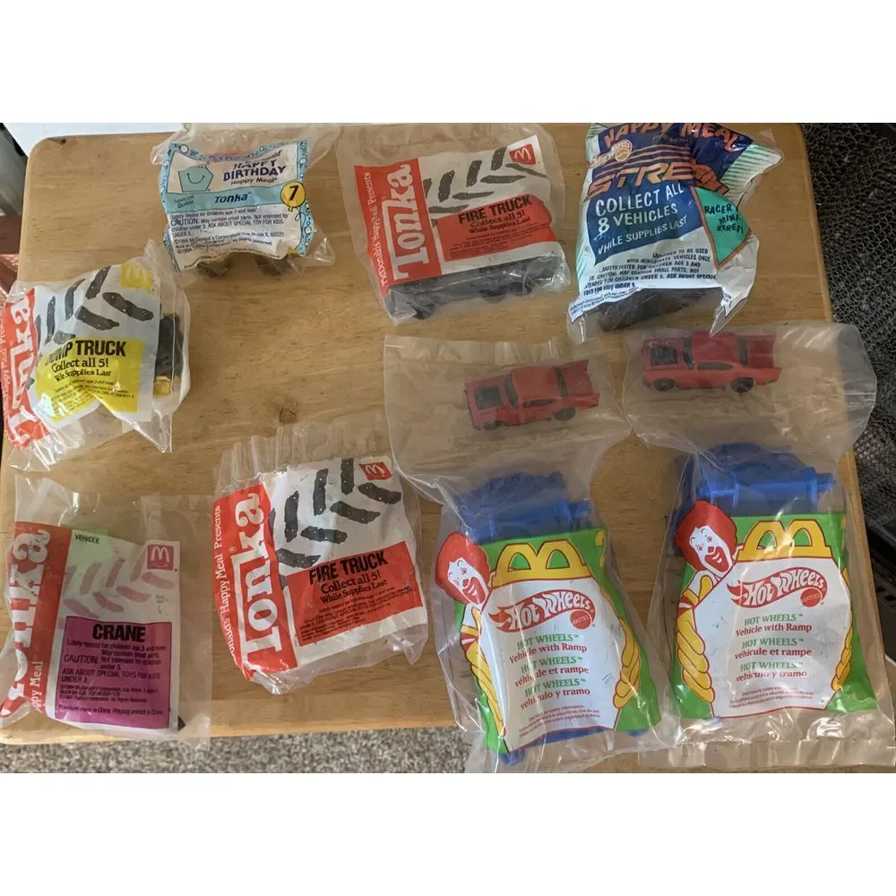 Lot of 8 Vintage Unopened McDonalds Toys Tonka‎ Hotwheels 90s